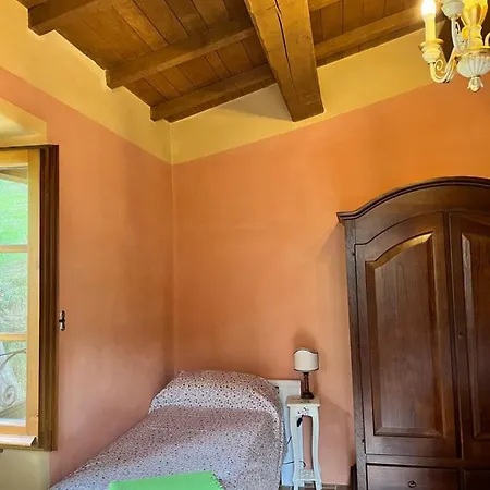 Sambuco Di Sopra * Fratticciola Selvatica